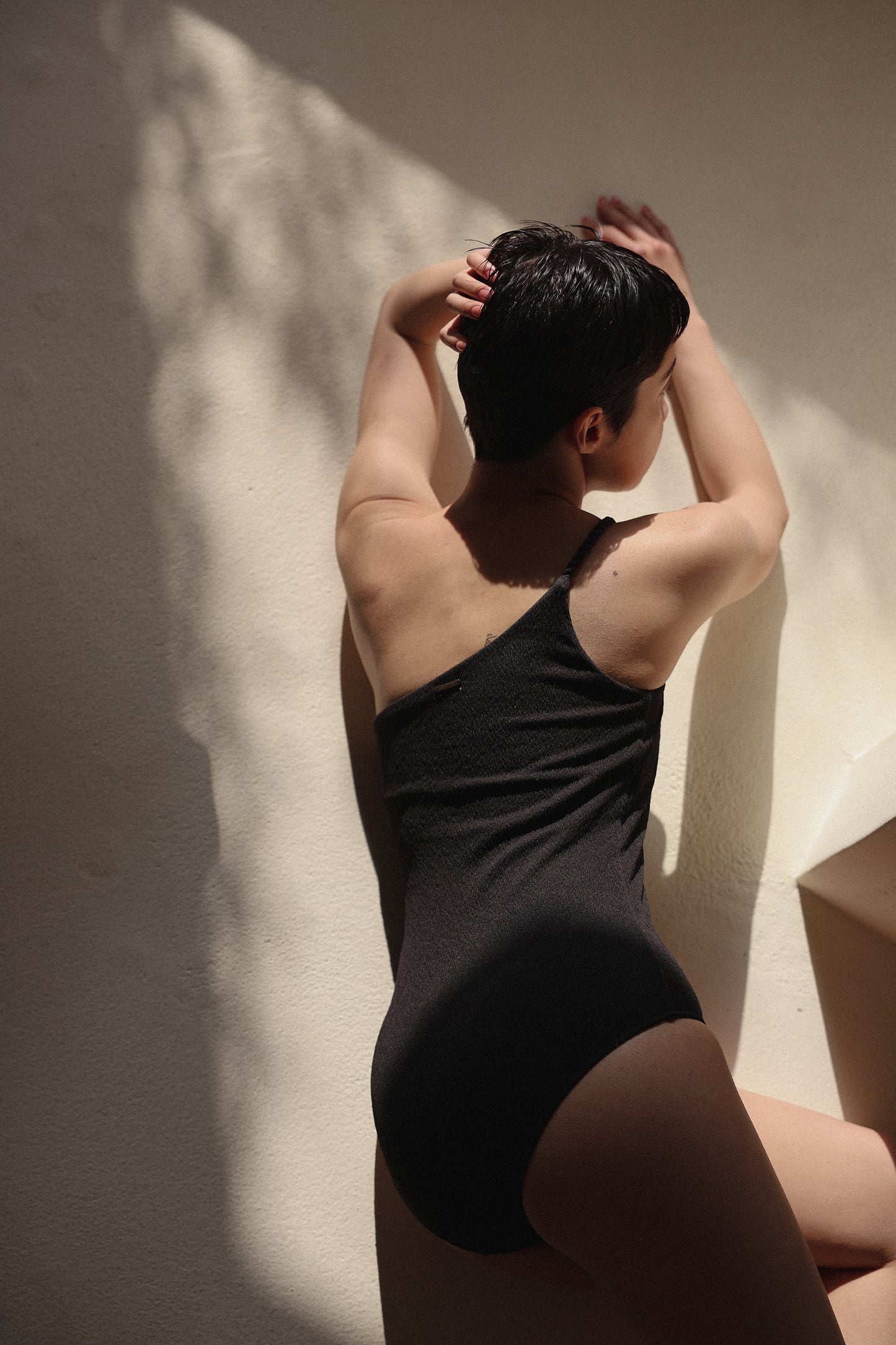 One Shoulder OP BLACKMOON - SWELLY