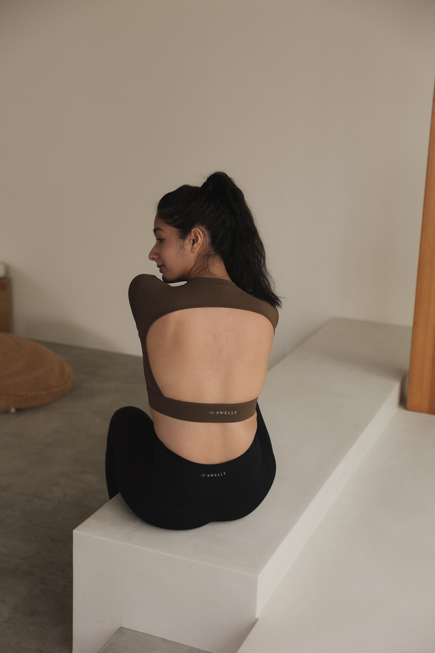 Back Open Longsleeve OLIVE - SWELLY