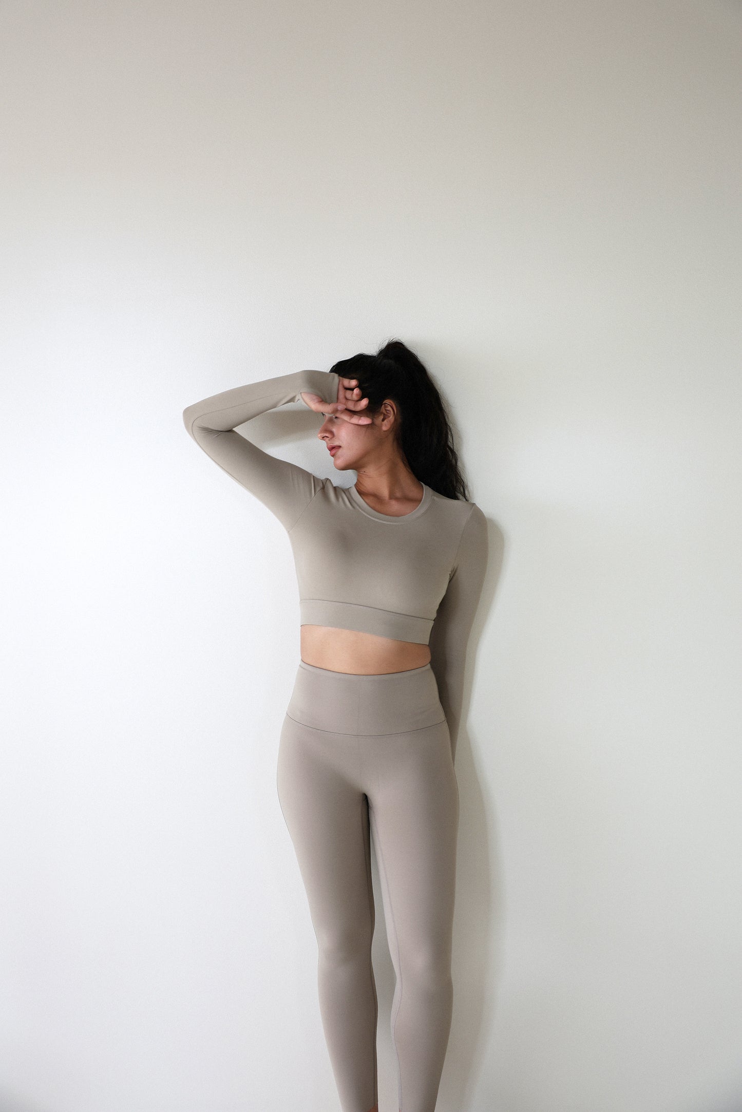 Back Open Longsleeve CREAM - SWELLY