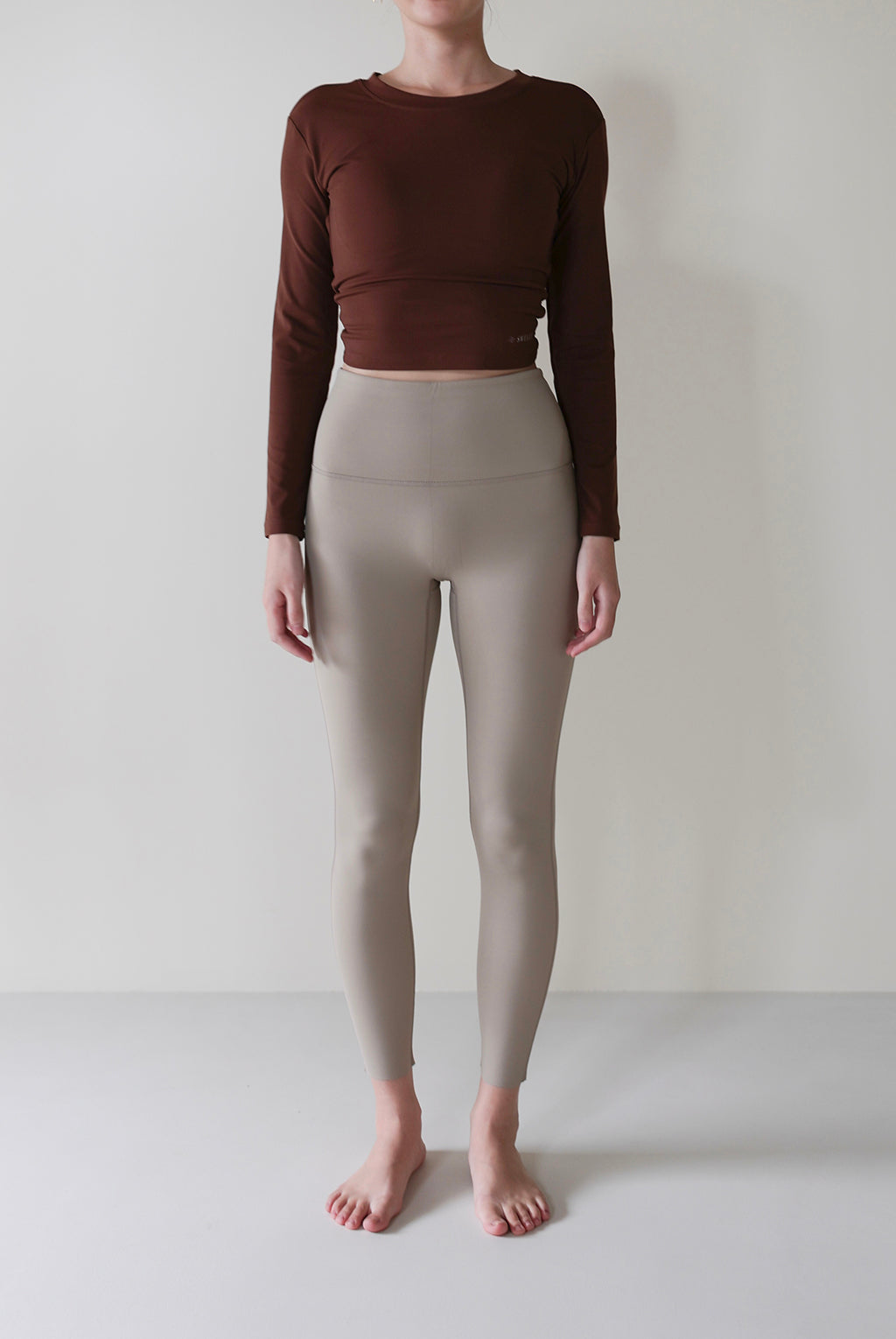 Back Twist Longsleeve KAKAO - SWELLY