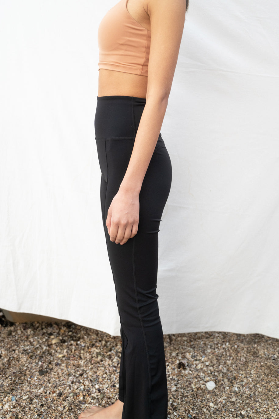 Straight Flare Bottom BLACK - SWELLY ONLINE STORE