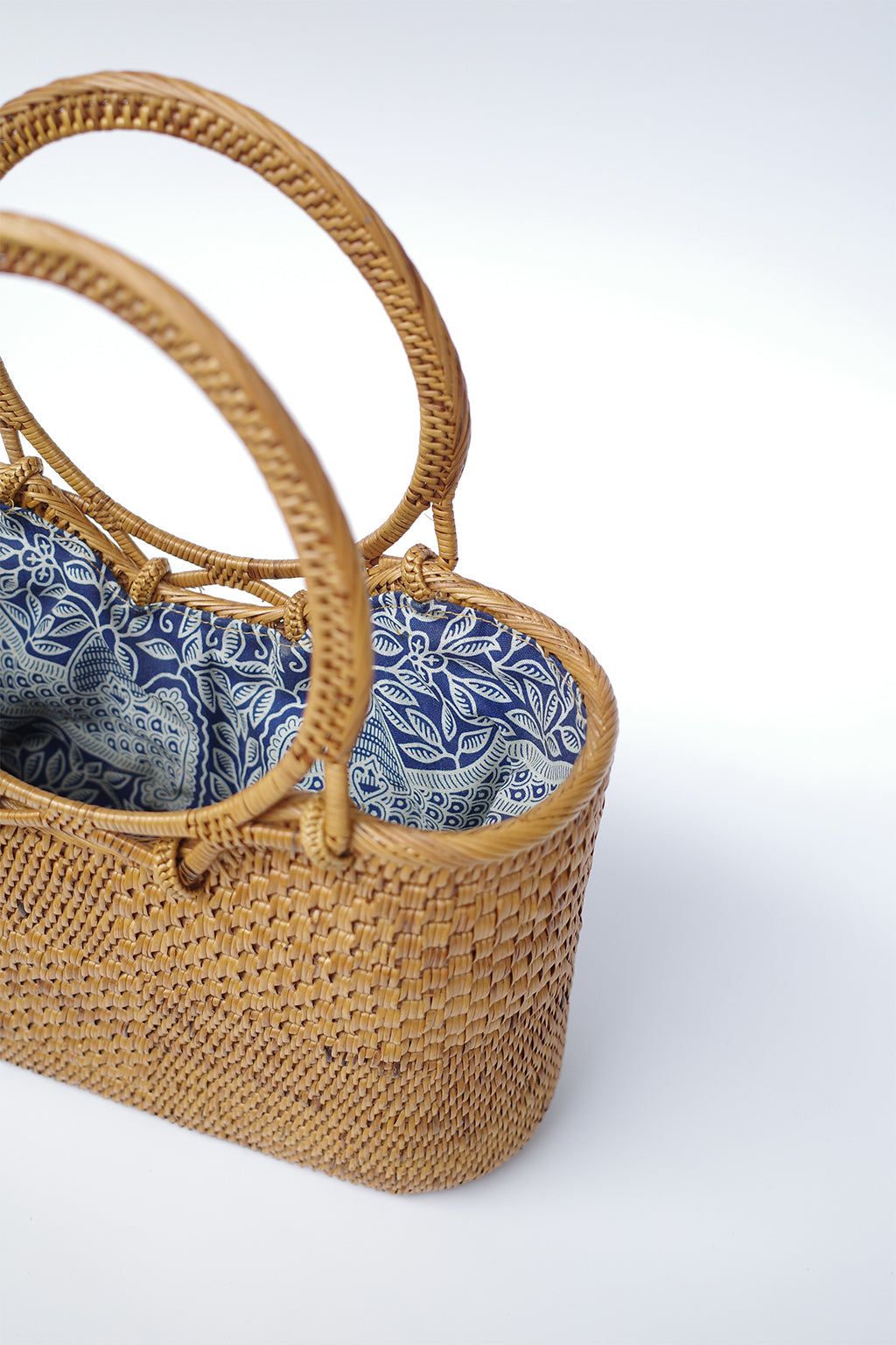 Round Design Ata Bag - SWELLY