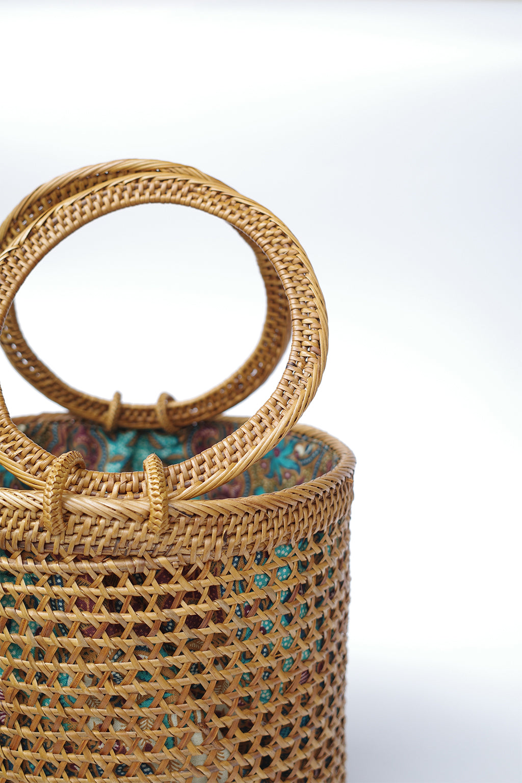 Round Rattan Bag - SWELLY