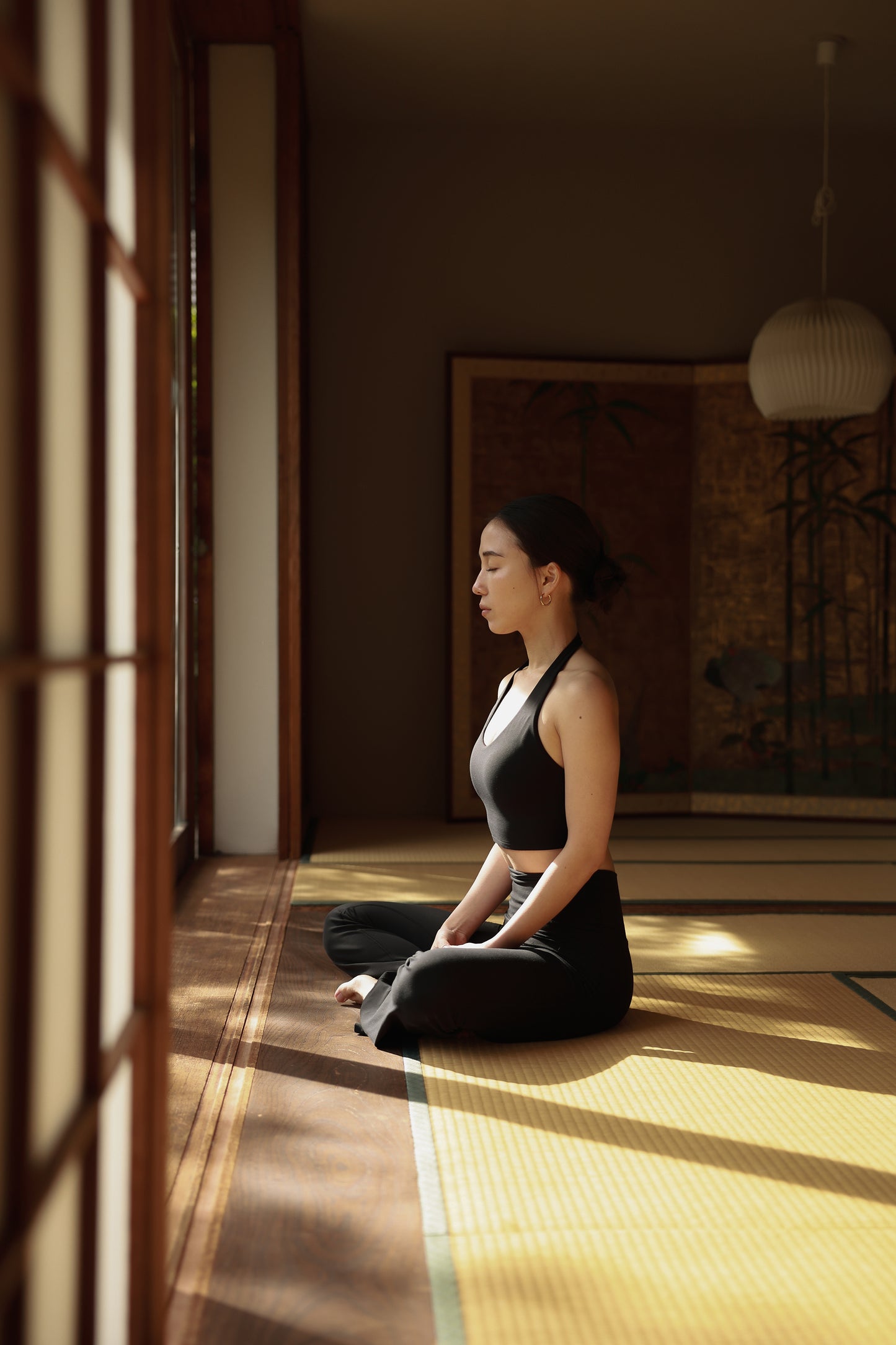 Halter Balance Top BLACK