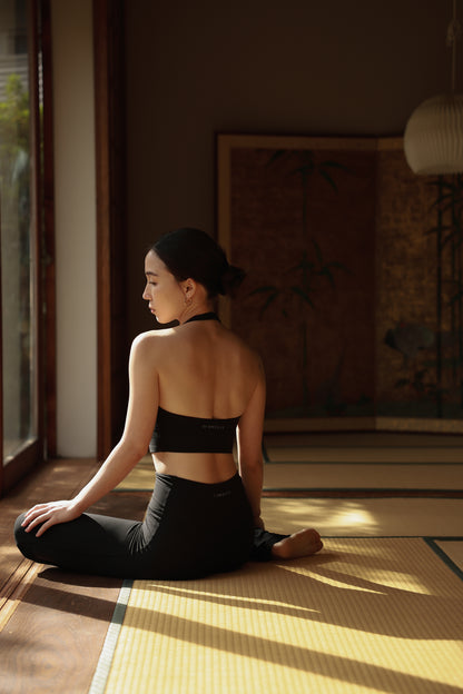 Halter Balance Top BLACK