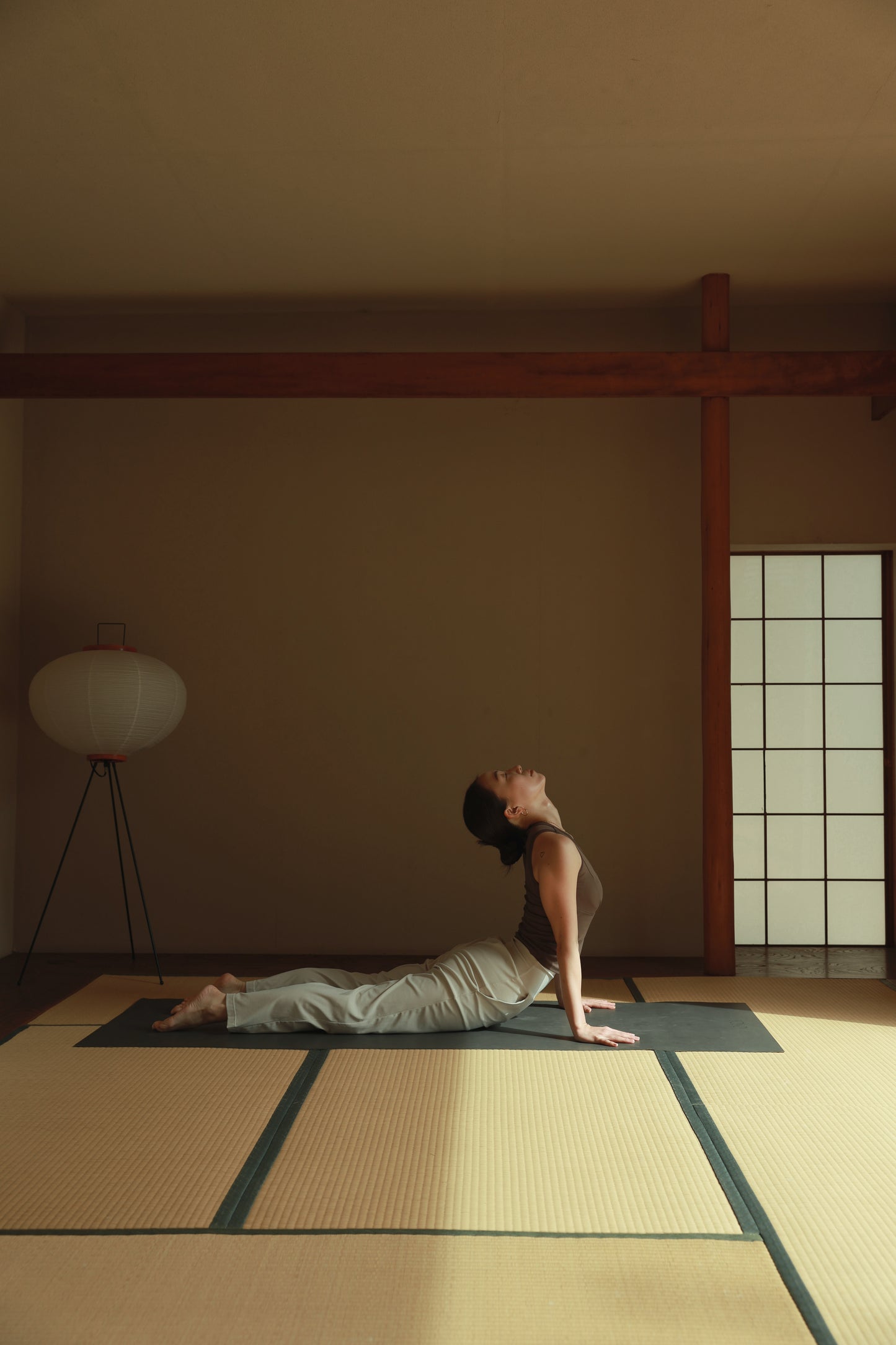 Calm Flow Wide Bottom MILK