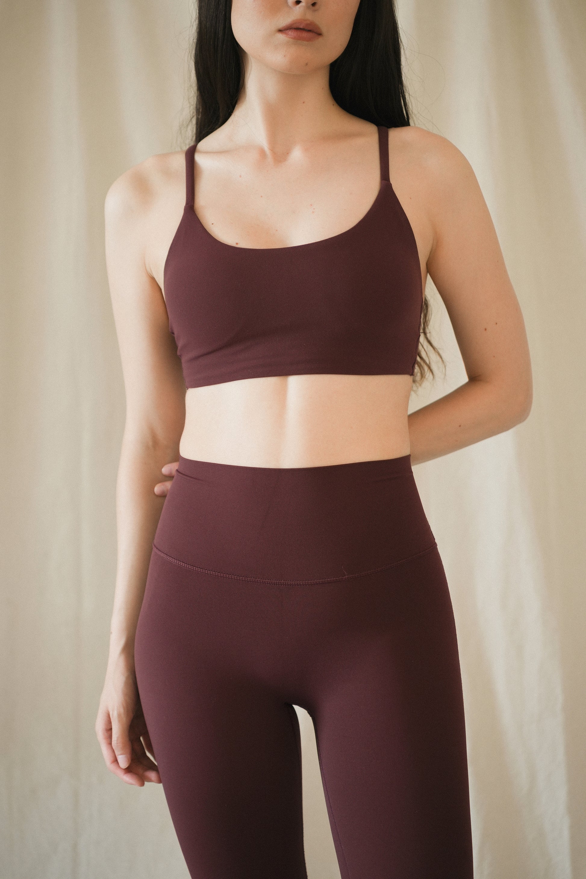 Y-line Top WINERED - SWELLY