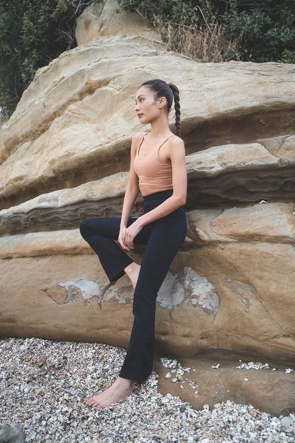 Straight Flare Bottom BLACK - SWELLY ONLINE STORE