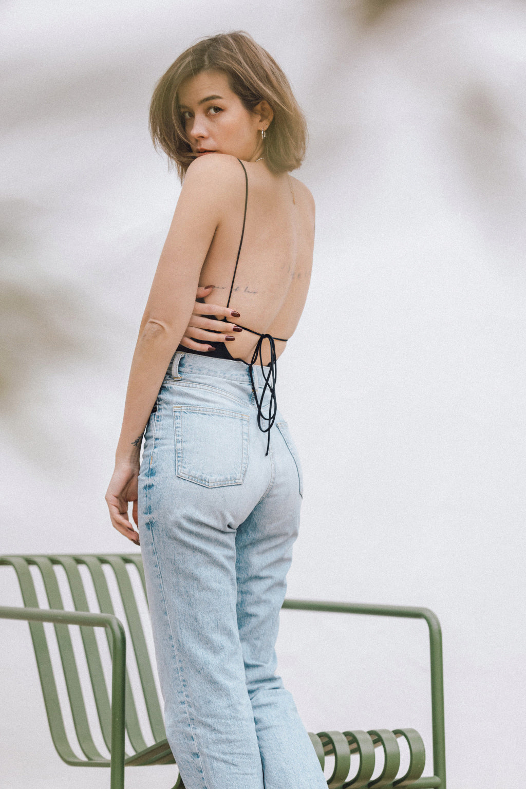 Back Open Basic Onepiece-Bikini nero - SWELLY ONLINE STORE