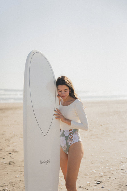 Longsleeve Surfsuits Milk×Marvel of Peru - SWELLY ONLINE STORE