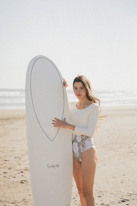 Longsleeve Surfsuits Milk×Marvel of Peru - SWELLY ONLINE STORE