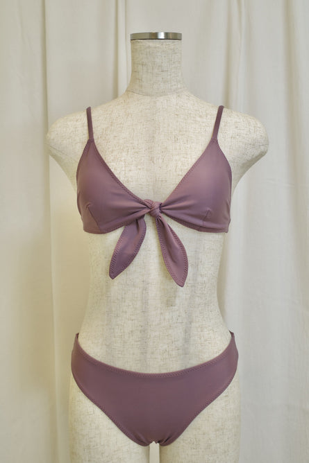 Triangle Zigzag Top illusion - Welina ONLINE STORE