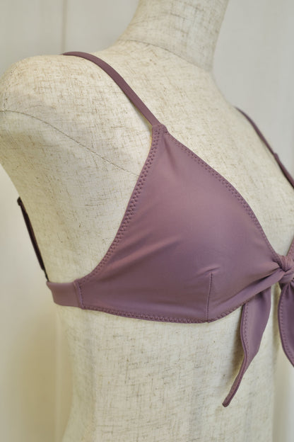 Triangle Zigzag Top illusion - Welina ONLINE STORE